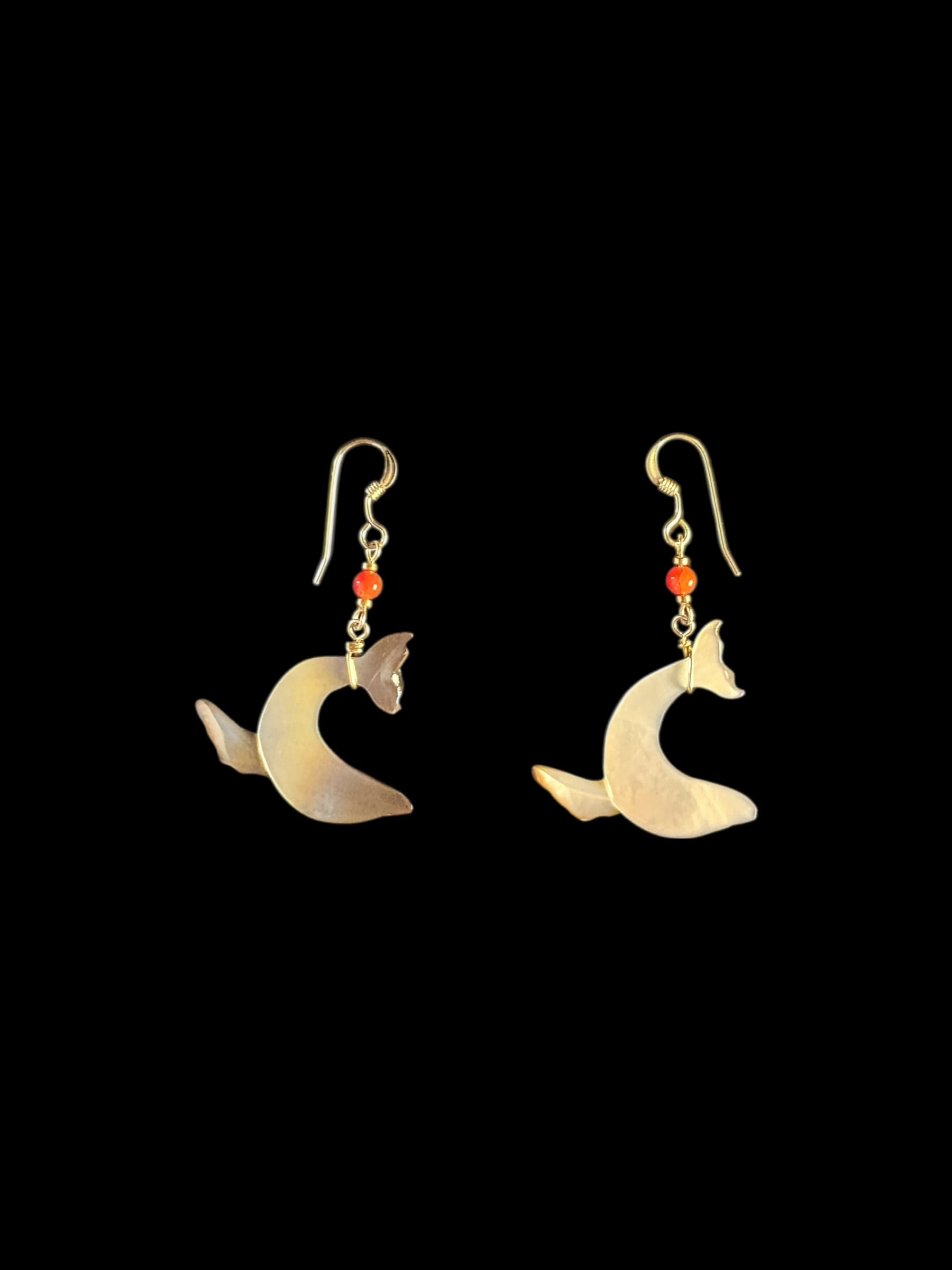 THE DEEP VOYAGER - STORMY NACRE alternate view 3